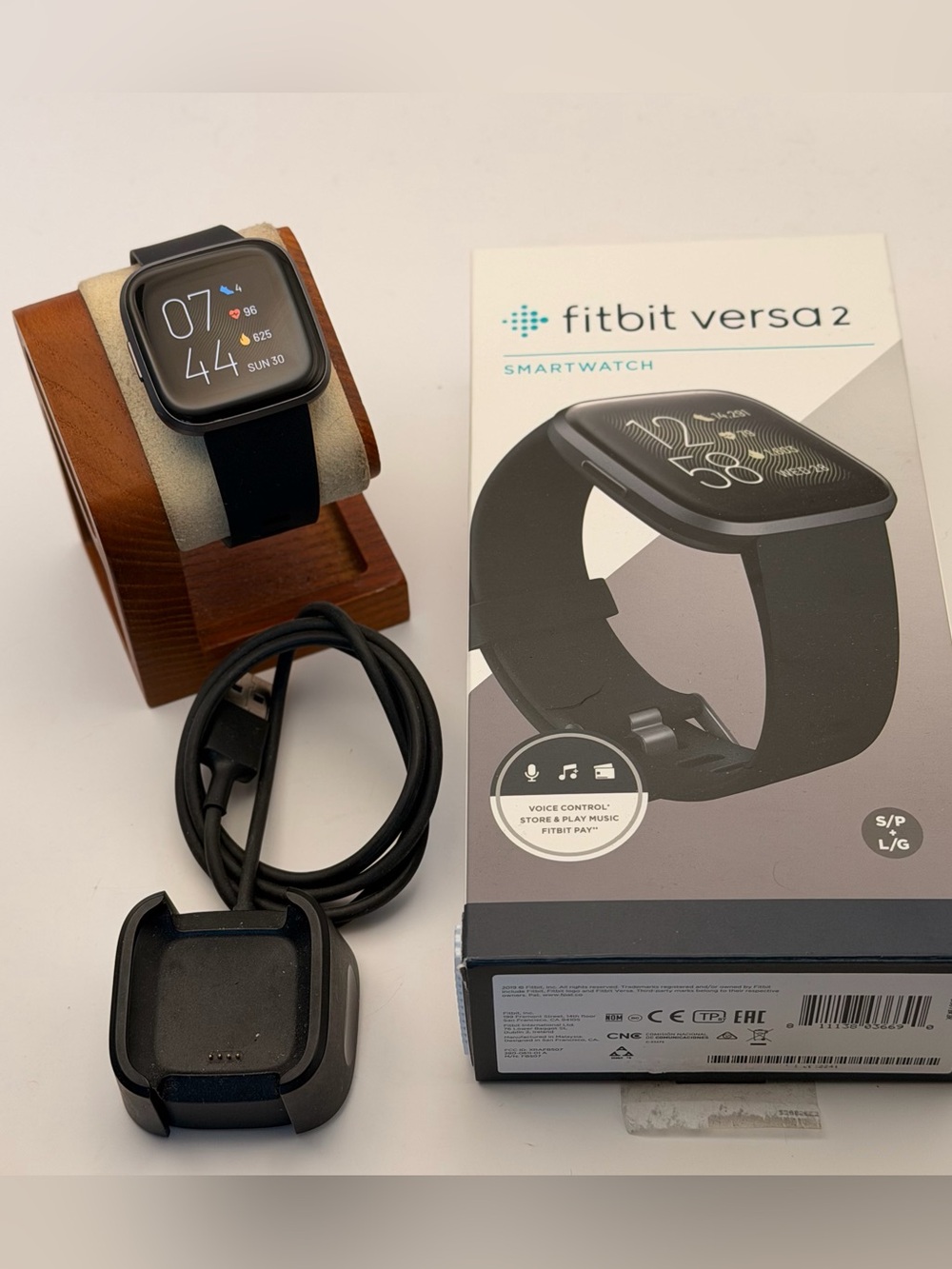 Fitbit Versa 2, Full Set, Tested, Charger Included,Black, Box, Manuals